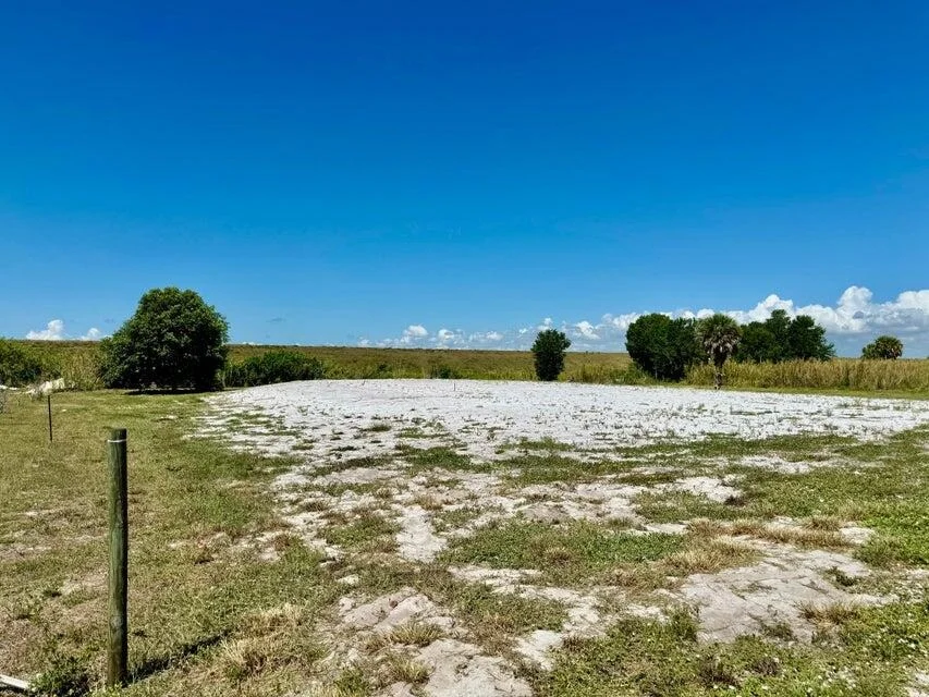 Unit for sale at 5646 Us Hwy 441, Okeechobee, FL 34974