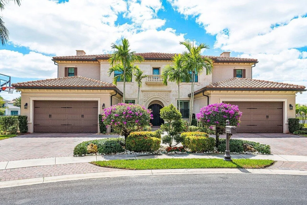 Unit for sale at 17511 Cadena Drive, Boca Raton, FL 33496