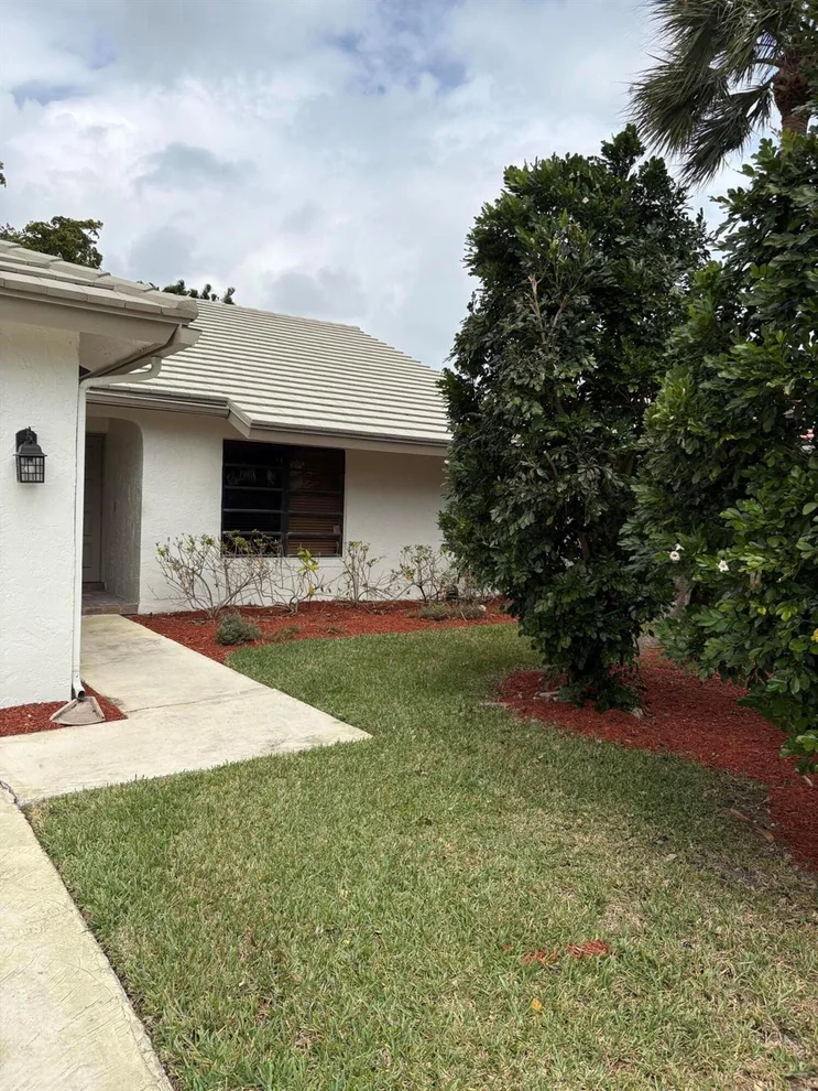 Unit for sale at 6305 Casabella Lane, Boca Raton, FL 33433