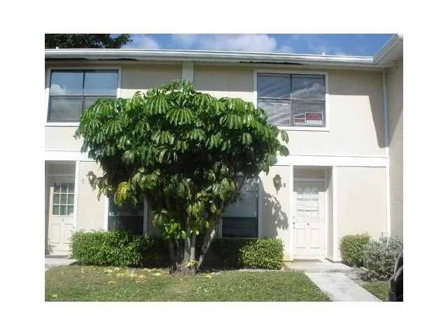 Unit for sale at 5516 Cannon Way, West Palm Beach, FL 33415