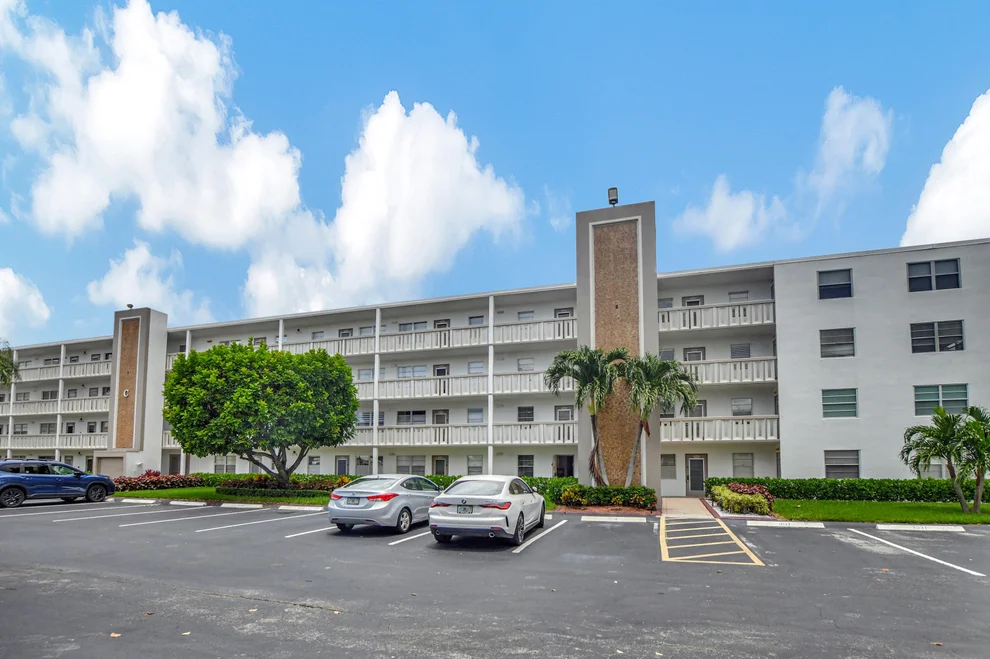 Unit for sale at 3038 Rexford C, Boca Raton, FL 33434