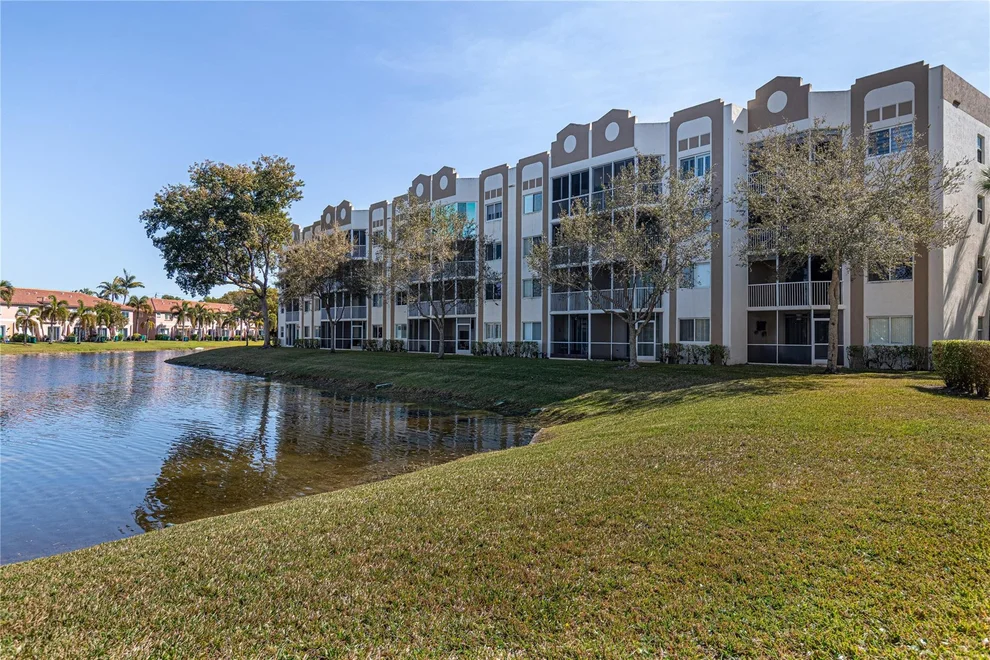 Unit for sale at 7763 Southampton Terrace, Tamarac, FL 33321