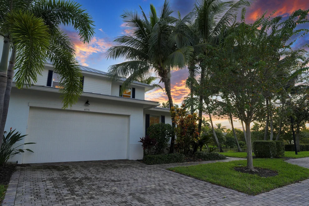 Unit for sale at 6036 Southampton Square N, Palm Beach Gardens, FL 33418