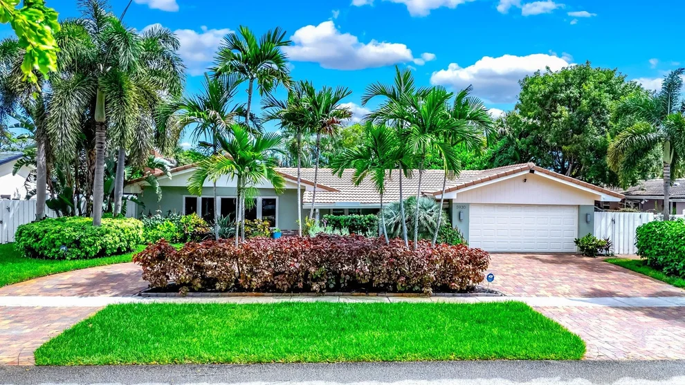 Unit for sale at 5930 NE 15th Avenue, Fort Lauderdale, FL 33334