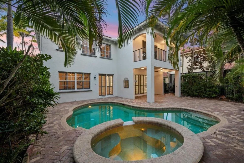 Unit for sale at 1062 Vintner Boulevard, Palm Beach Gardens, FL 33410