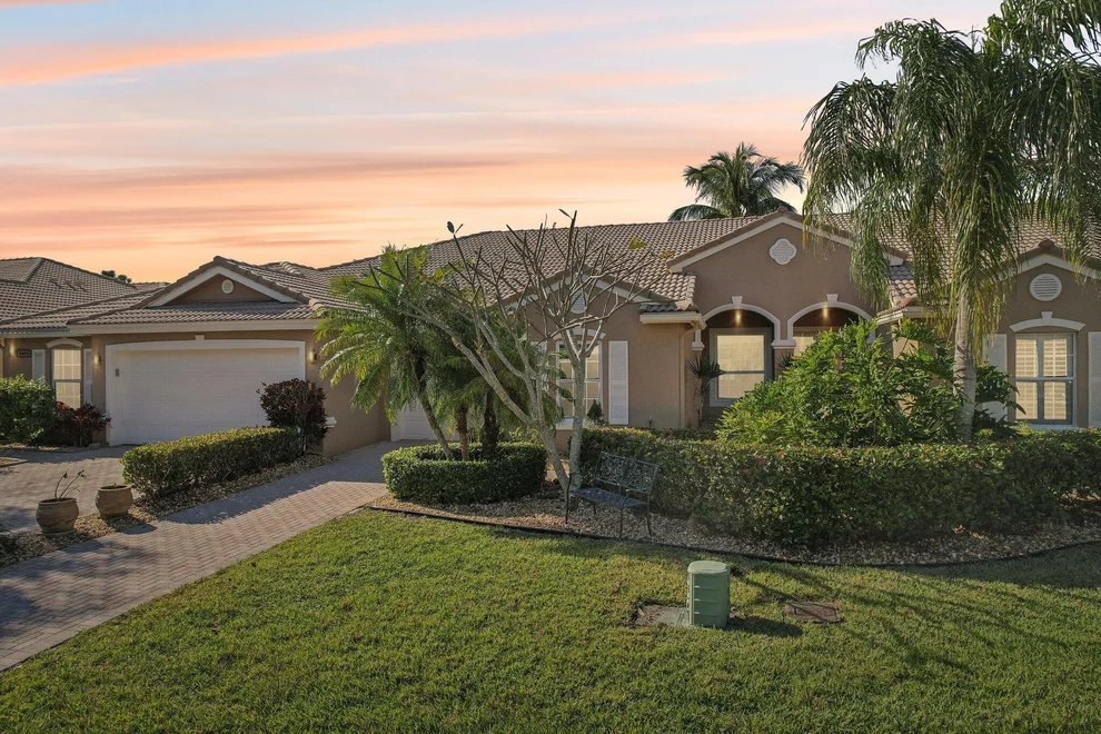 Unit for sale at 4464 NW Oak Branch Court, Jensen Beach, FL 34957