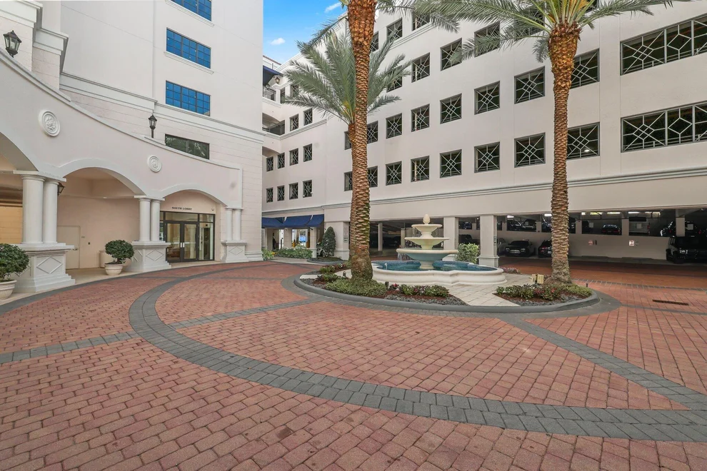 Unit for sale at 233 S Federal Highway, Boca Raton, FL 33432