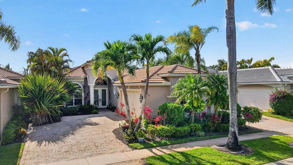 Unit for sale at 3909 Netherlee Way, Lake Worth, FL 33449