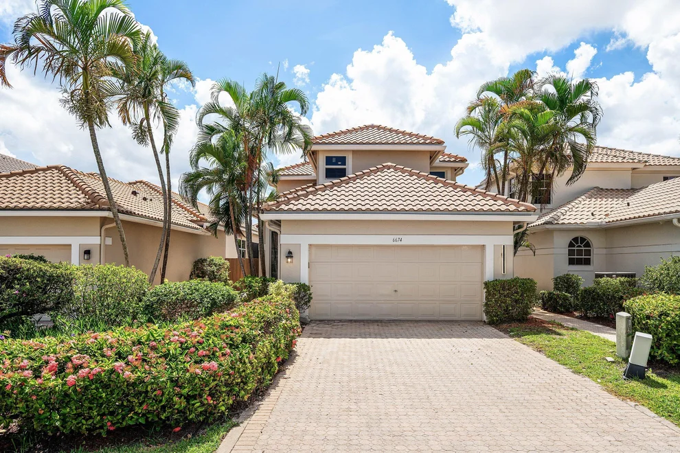 Unit for sale at 6674 NW 25th Avenue, Boca Raton, FL 33496