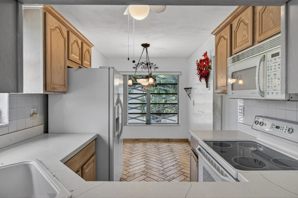 Unit for sale at 6200 NW 62nd Street, Tamarac, FL 33319
