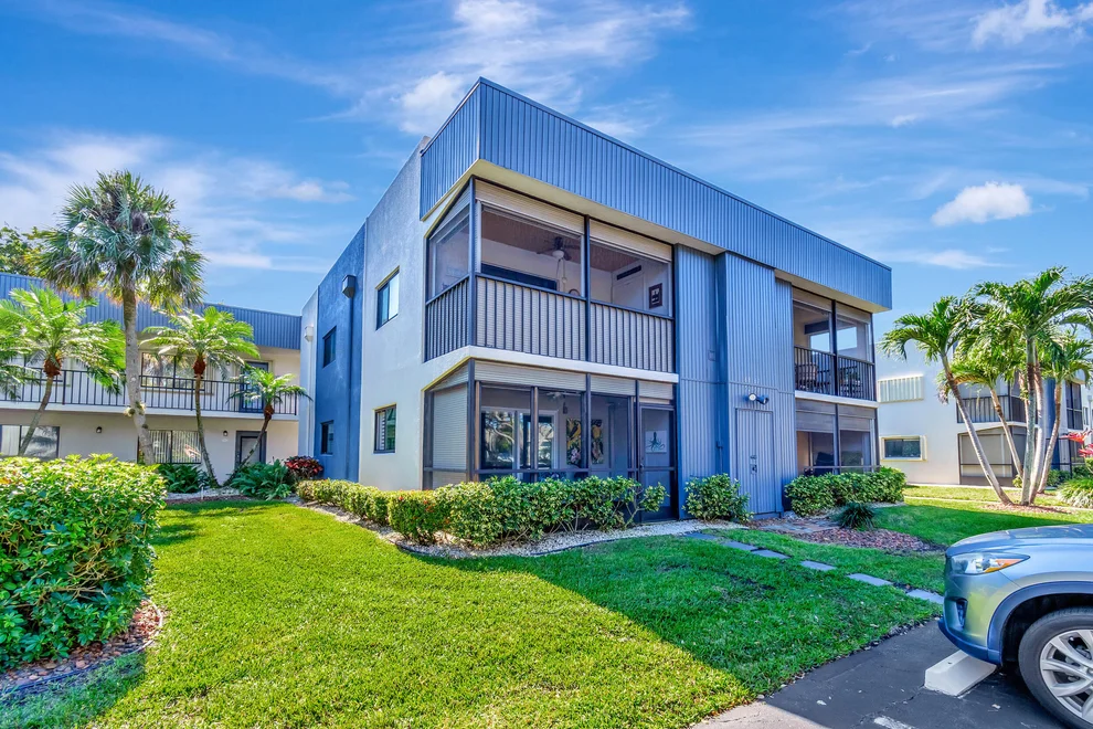 Unit for sale at 15036 Ashland Lane, Delray Beach, FL 33484