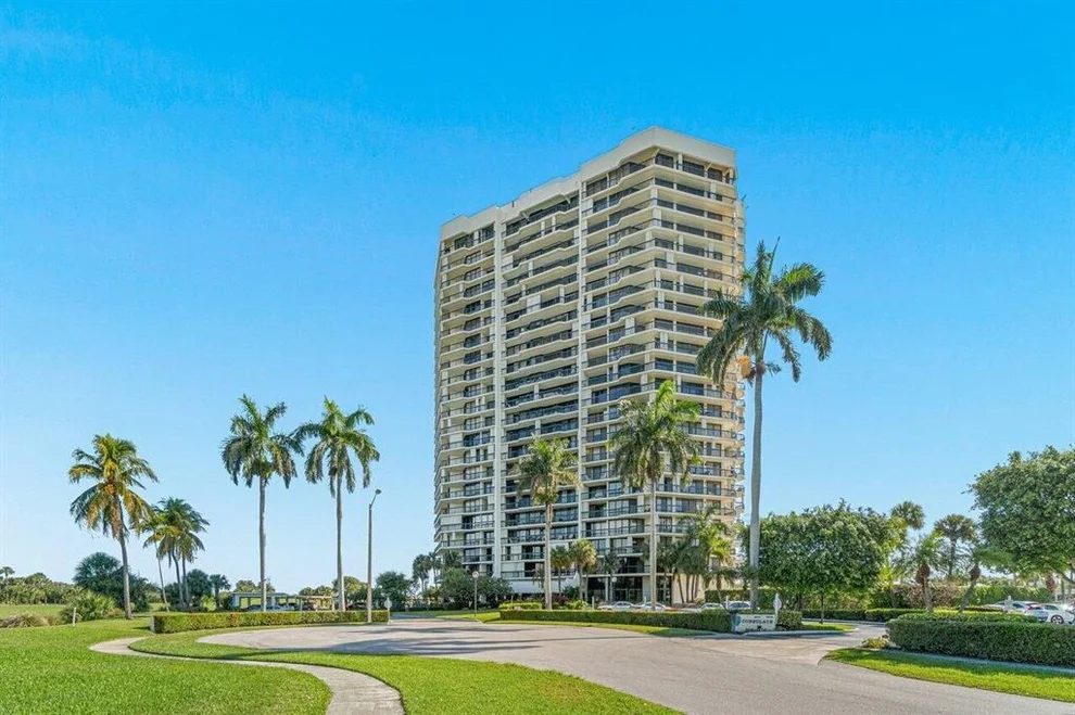 Unit for sale at 1900 Consulate Place, West Palm Beach, FL 33401