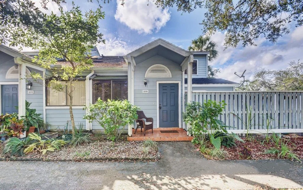 Unit for sale at 2015 Winners Circle, North Lauderdale, FL 33068