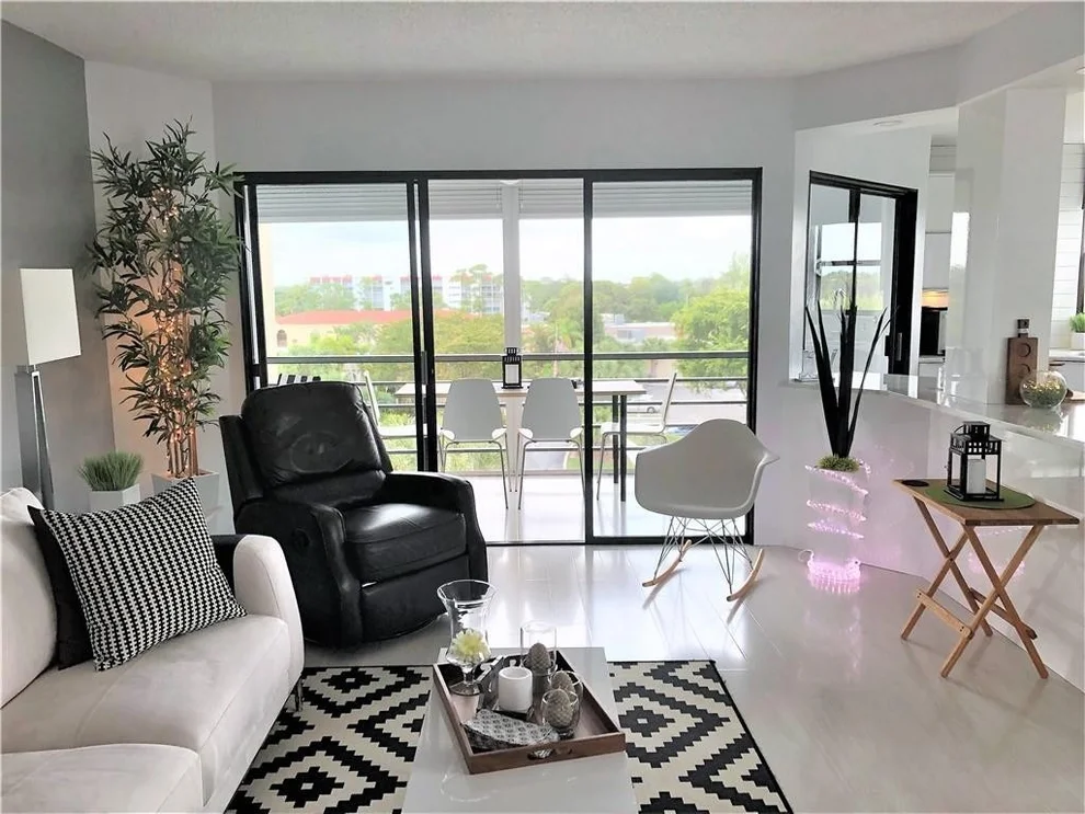 Unit for sale at 3590 Via Poinciana, Lake Worth Beach, FL 33467