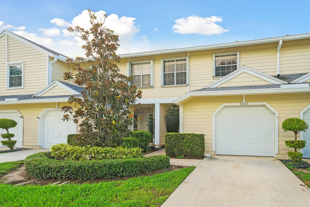 Unit for sale at 5282 Sapphire Valley, Boca Raton, FL 33486