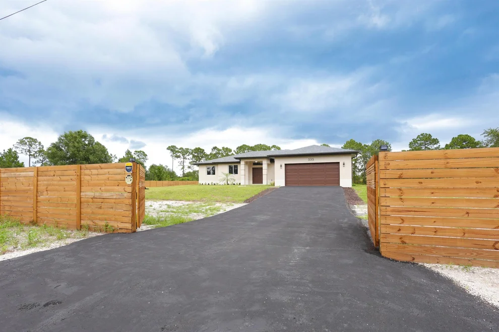 Unit for sale at 535 S Verda Street, Clewiston, FL 33440