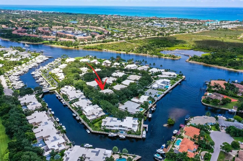 Unit for sale at 14531 Cypress Island Circle, Palm Beach Gardens, FL 33410