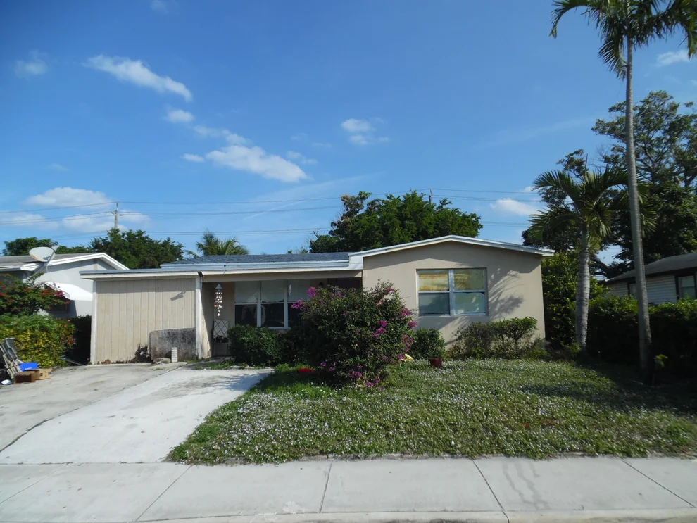 Unit for sale at 824 S F Street, Lake Worth, FL 33460