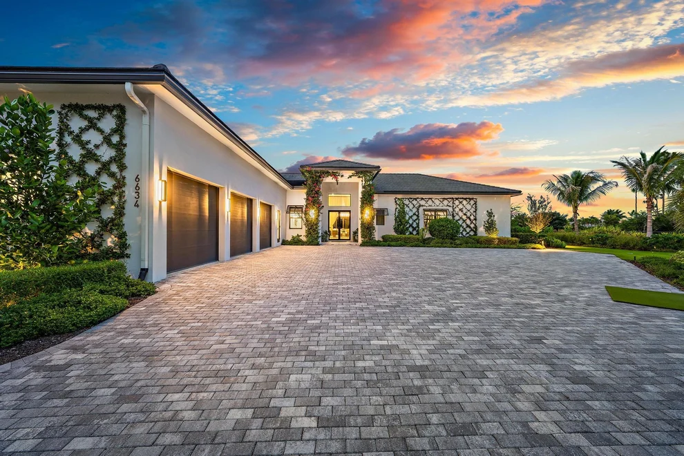Unit for sale at 6634 Audubon Trace W, West Palm Beach, FL 33412