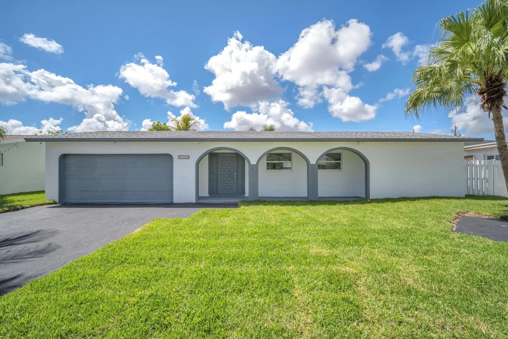 Unit for sale at 9490 NW 20th Place, Sunrise, FL 33322