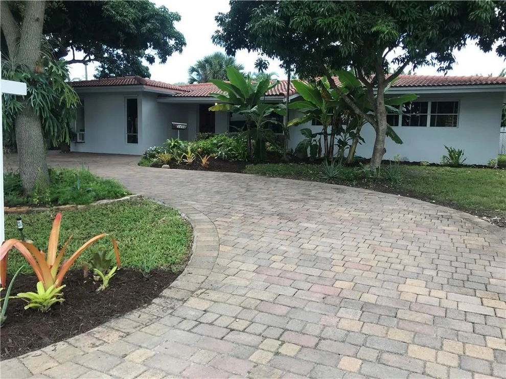Unit for sale at 3498 18th Avenue, Oakland Park, FL 33306