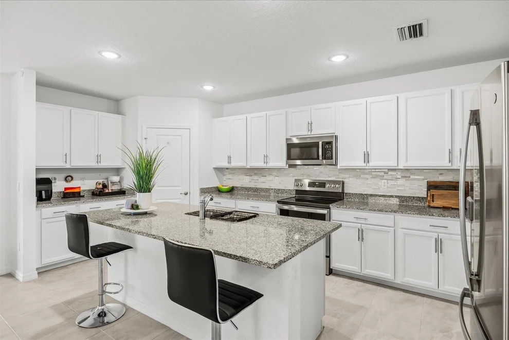Unit for sale at 837 SW CALIFORNIA Boulevard, Port St Lucie, FL 34953