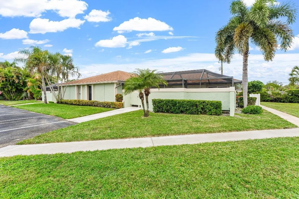Unit for sale at 114 Bent Arrow Drive, Jupiter, FL 33458
