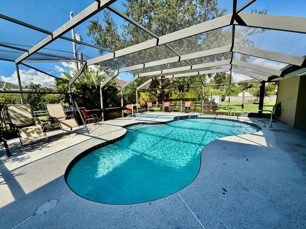 Unit for sale at 3103 SE Mall Terrace S, Port St Lucie, FL 34984