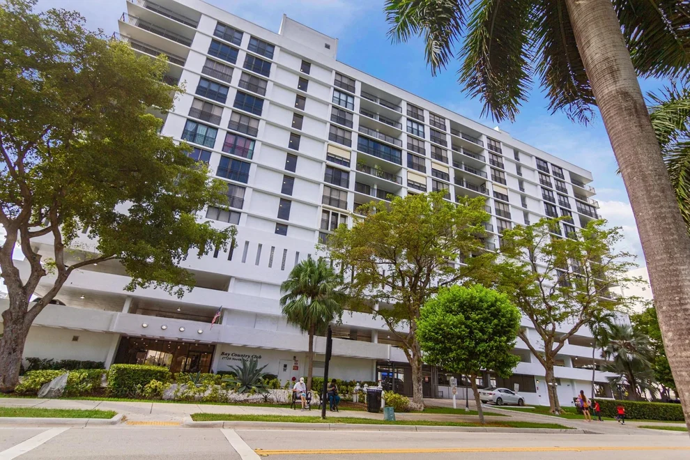 Unit for sale at 17720 N Bay Road, Sunny Isles Beach, FL 33160