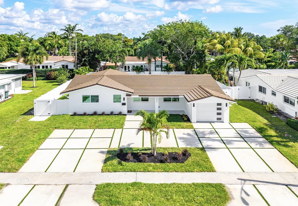 Unit for sale at 833 SW 5th Street, Boca Raton, FL 33486