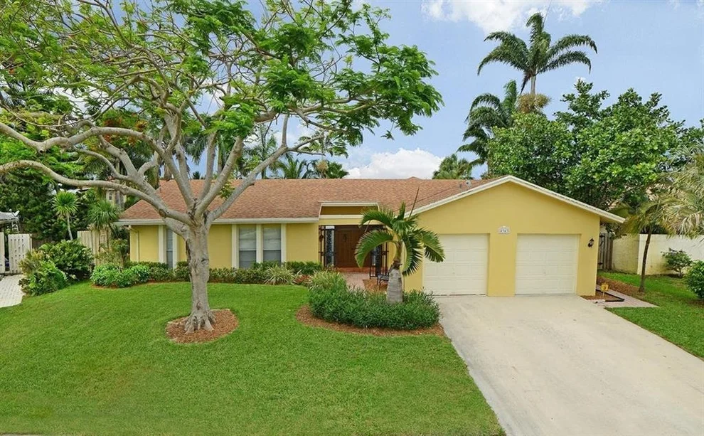Unit for sale at 4943 Acorn Drive, Boca Raton, FL 33487