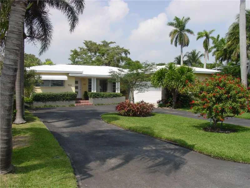 Unit for sale at 721 Cordova Road, Fort Lauderdale, FL 33316