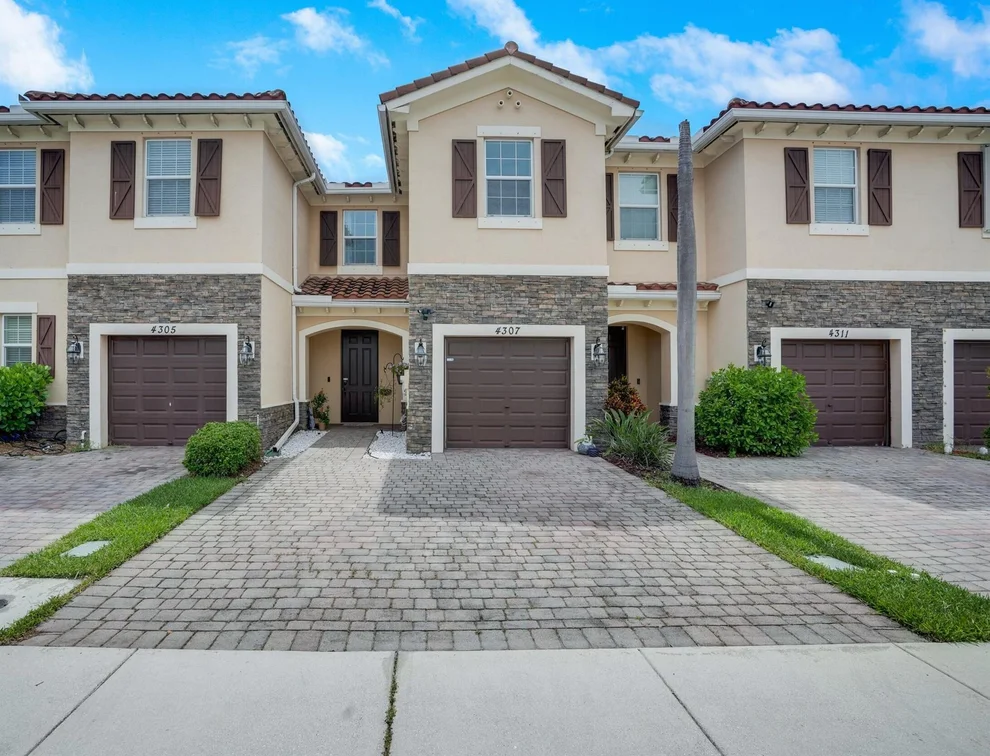 Unit for sale at 4307 Chalmers Lane, West Palm Beach, FL 33417