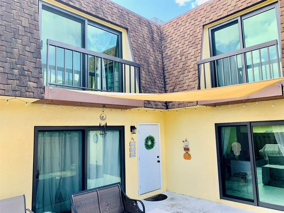 Unit for sale at 110 N Delaware Boulevard, Jupiter, FL 33458