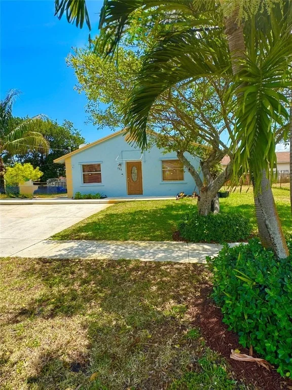 Unit for sale at 288 NW 13th Court, Dania Beach, FL 33004