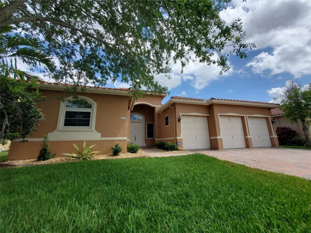 Unit for sale at 2133 SW 118th Avenue, Miramar, FL 33025