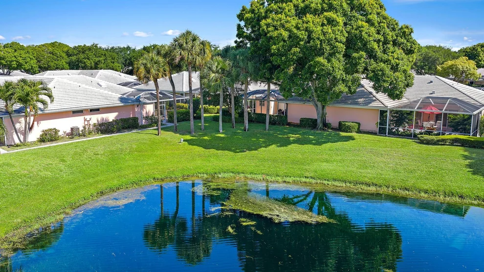 Unit for sale at 3404 Lakemont Court, Palm Beach Gardens, FL 33403