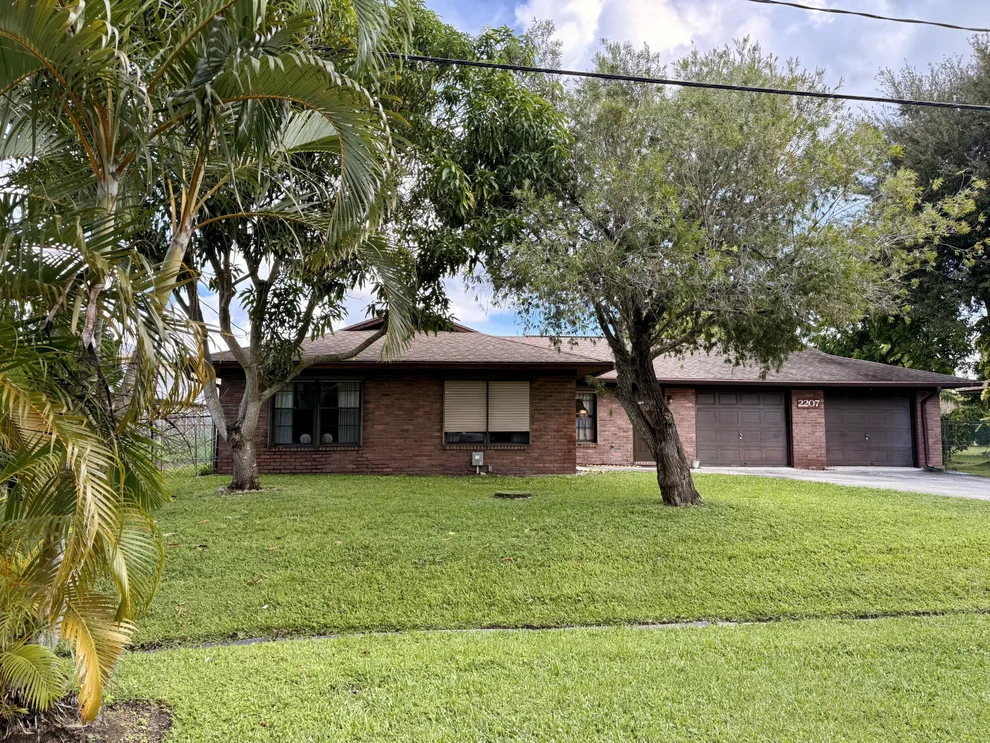 Unit for sale at 2207 SE Avalon Road, Port St Lucie, FL 34952