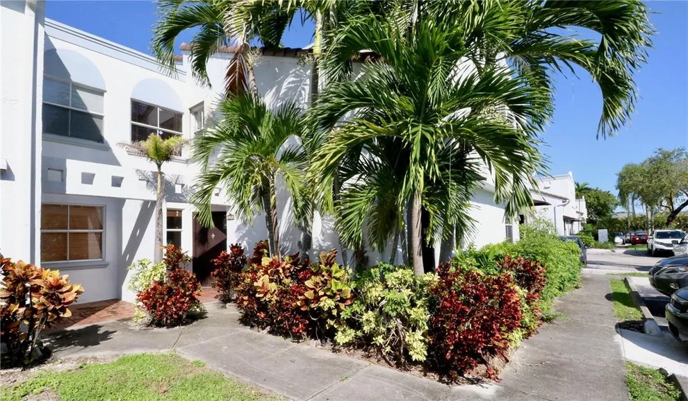 Unit for sale at 4956 NW 97th Place, Doral, FL 33178