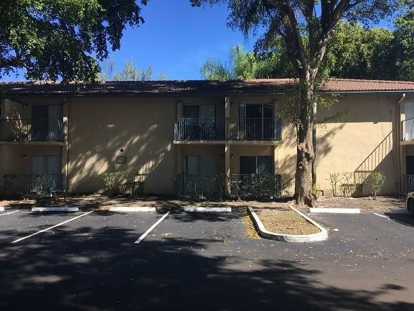 Unit for sale at 7641 NW 42nd Place, Sunrise, FL 33351