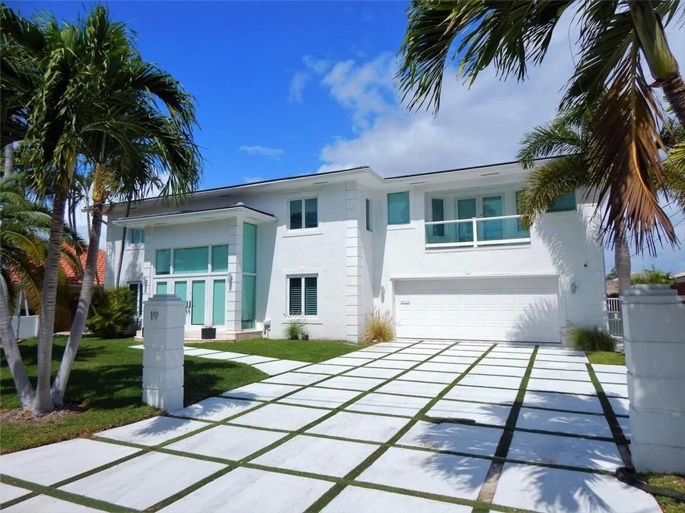 Unit for sale at 19 Fort Royal Island, Fort Lauderdale, FL 33308