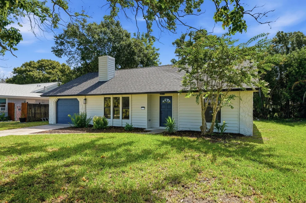 Unit for sale at 306 24th Avenue, Vero Beach, FL 32967