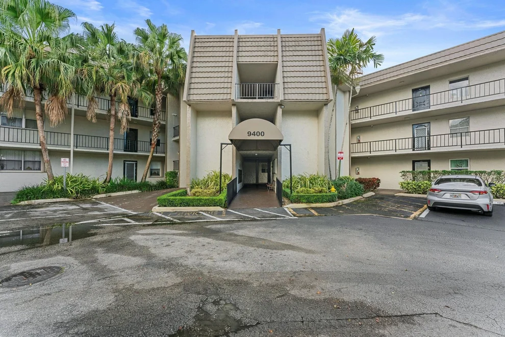 Unit for sale at 9400 Lime Bay Boulevard, Tamarac, FL 33321