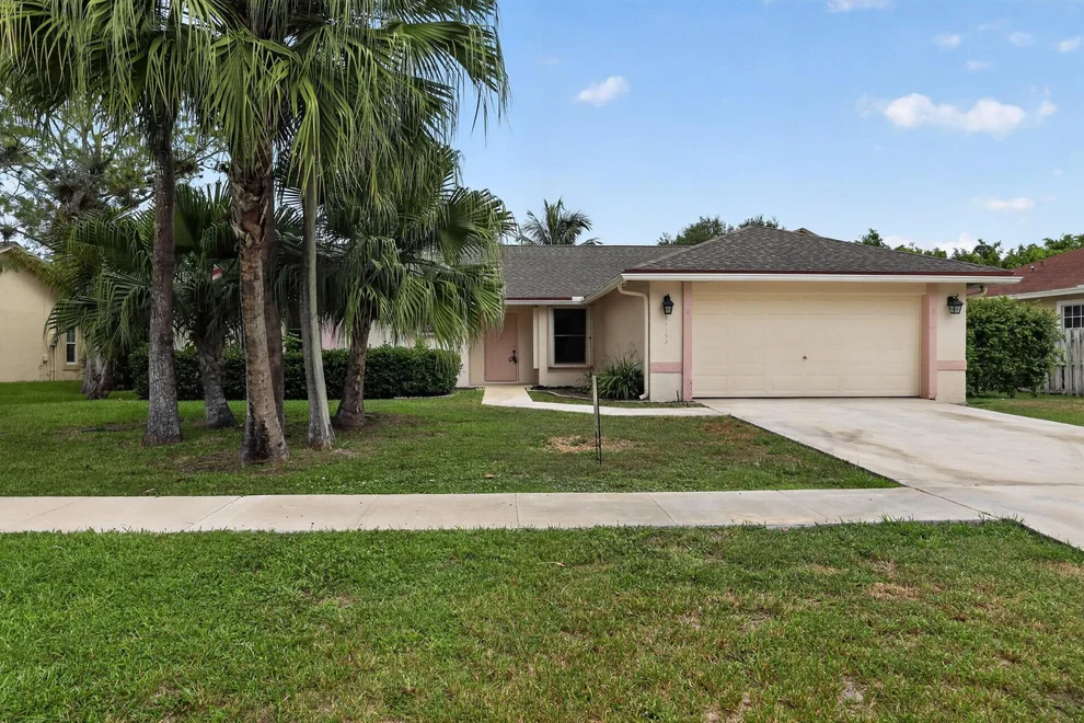Unit for sale at 14798 Paddock Drive, Wellington, FL 33414