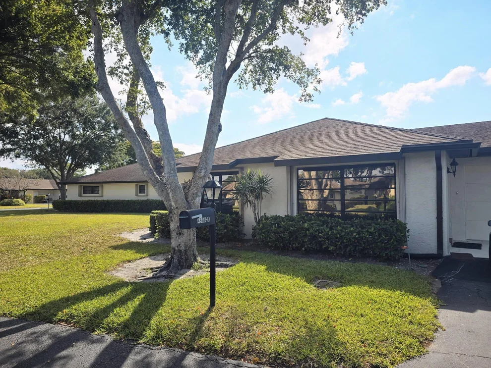 Unit for sale at 4908 Eaglewood Road, Boynton Beach, FL 33436