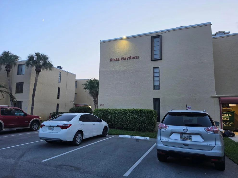Unit for sale at 733 SE 1st Way, Deerfield Beach, FL 33441