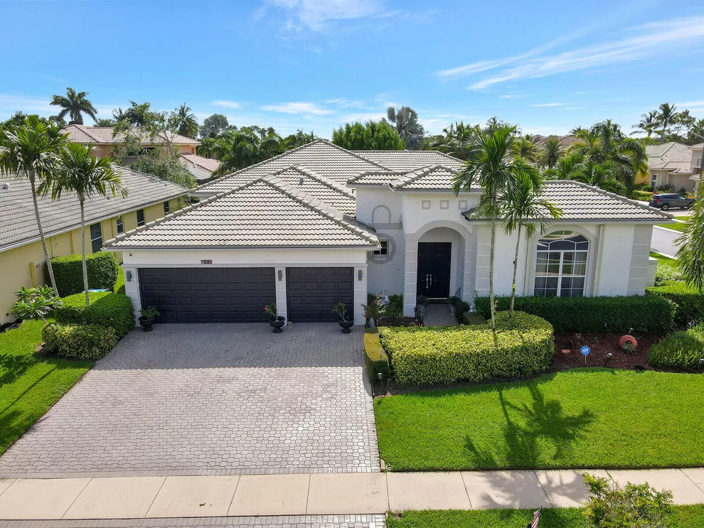 Unit for sale at 1828 Waldorf Drive, Royal Palm Beach, FL 33411