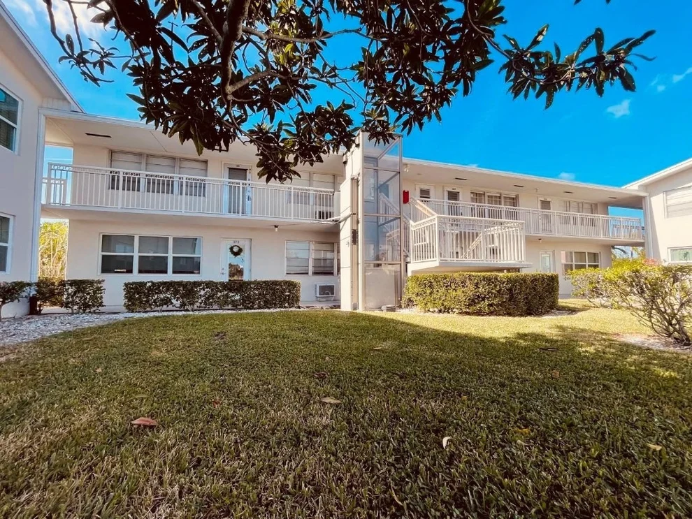 Unit for sale at 387 Chatham, West Palm Beach, FL 33417