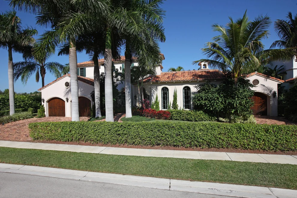Unit for sale at 683 Hermitage Circle, Palm Beach Gardens, FL 33410