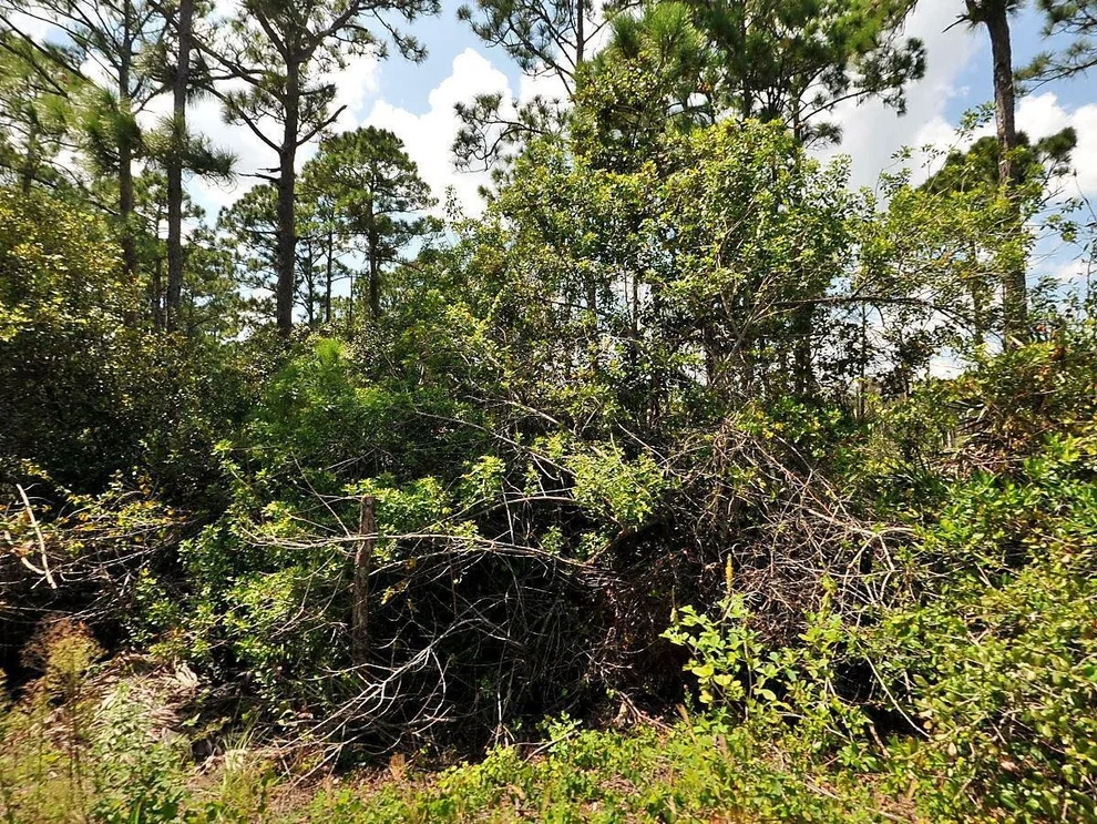 Unit for sale at 0 Tree Top Trail, Fort Pierce, FL 34951